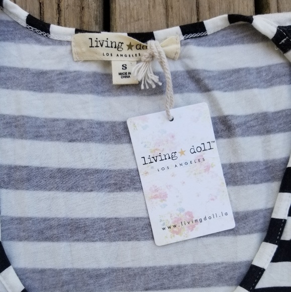 Living Doll Tank NEW WITH TAGS - Picture 2 of 3